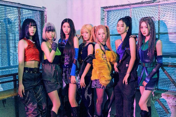 potret member eite (twitter.com/eite_official)