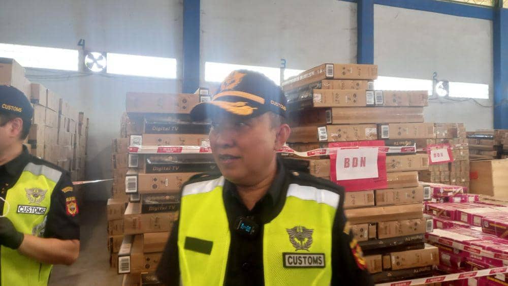 Kepala Kanwil Bea Cukai Jateng DIY, Akhmad Rofiq. (IDN Times/Fariz Fardianto)