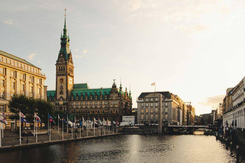 Potret kota Hamburg di Jerman (unsplash.com/Moritz Kindler)