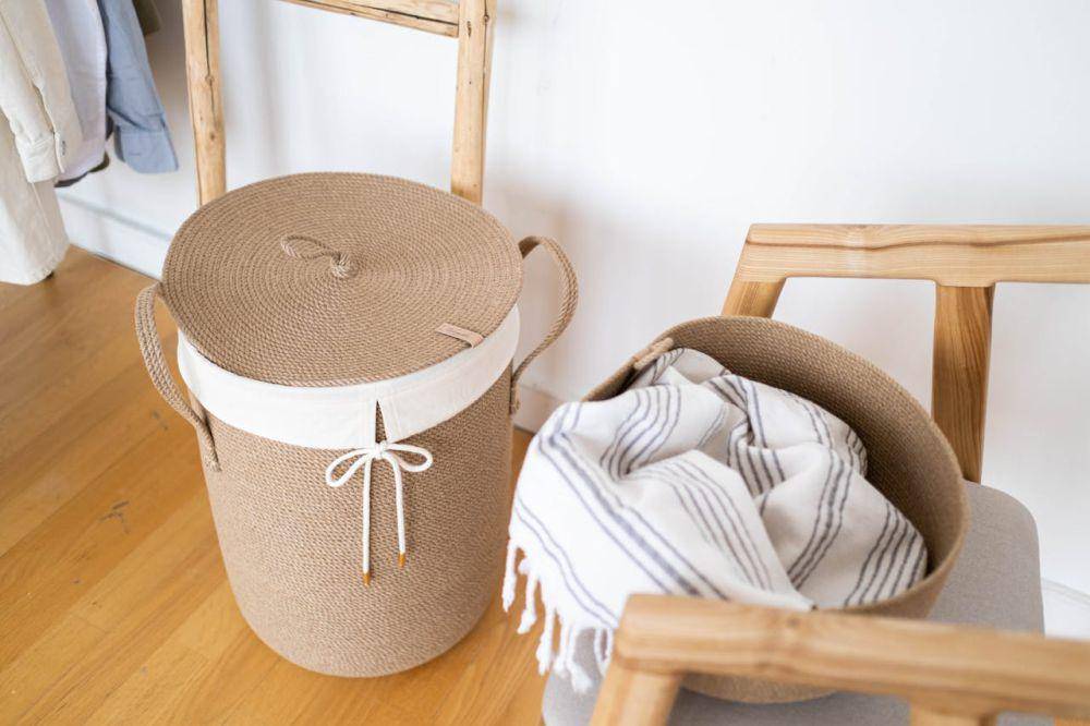 ilustrasi laundry basket (pexels.com/Ron Lach)