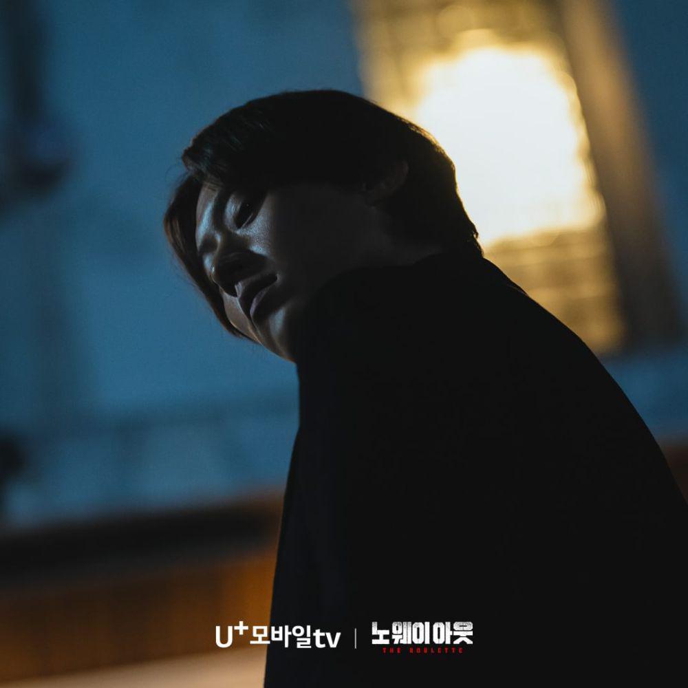 Sung Joon Woo (Kim Sung Cheol) di drakor No Way Out: The Roulette (instagram.com/xplusu.series)