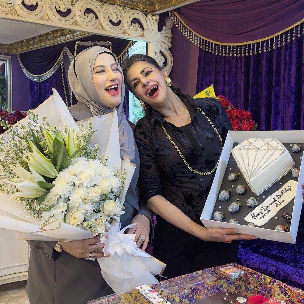 potret Tasyi Athasyia beri kejutan ultah buat sang mama (instagram.com/tasyiiathasyia)