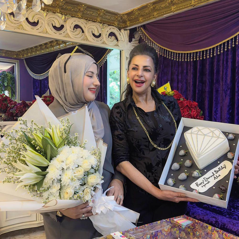 potret Tasyi Athasyia beri kejutan ultah buat sang mama (instagram.com/tasyiiathasyia)