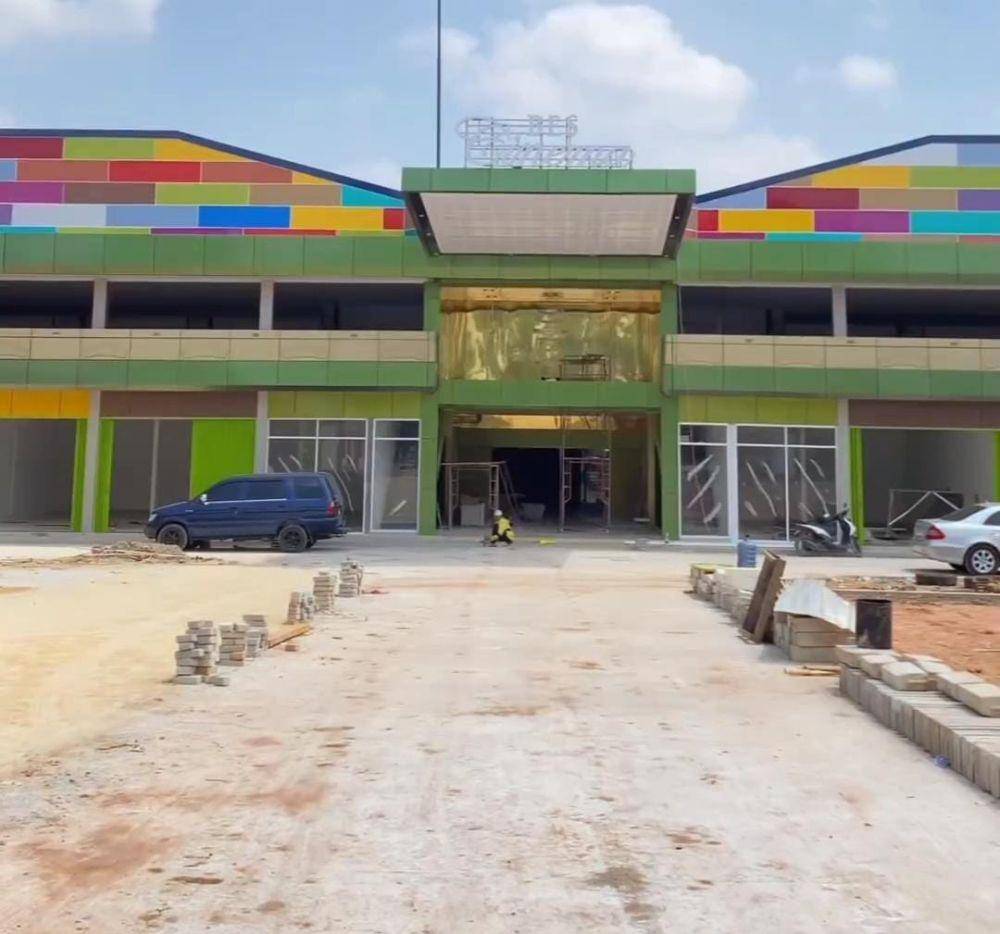 Potret Gedung Bes Cinema Metro (Instagram/chnnn.rama)