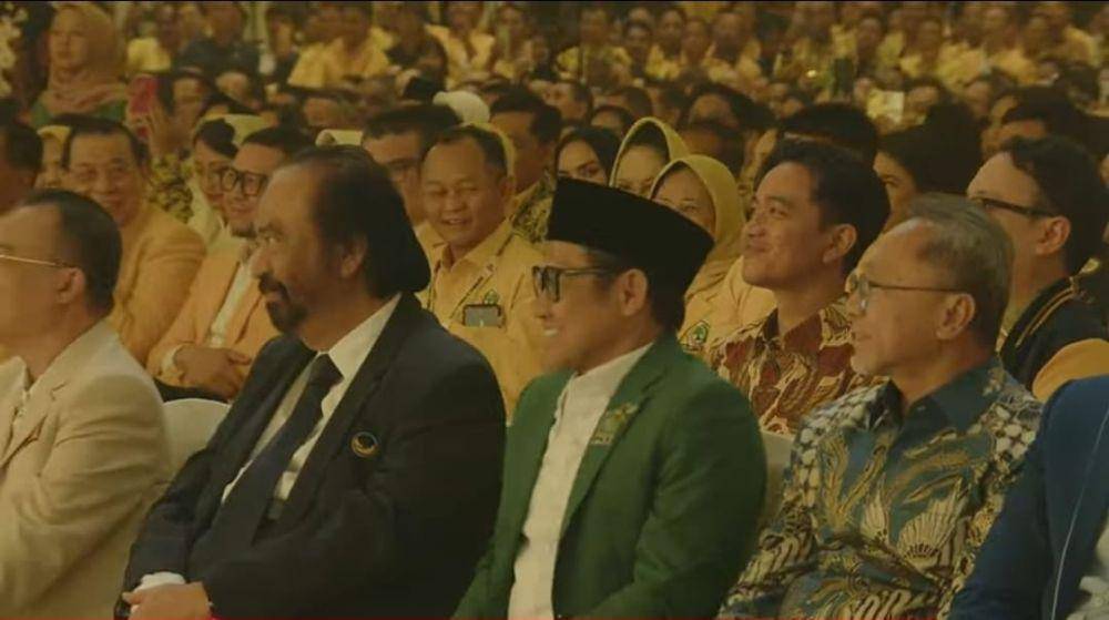 Gibran Rakabuming Raka ketika diledek Bahlil Lahadalia di Munas Golkar. (Tangkapan layar YouTube Partai Golkar)