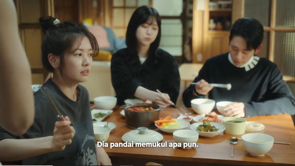 potongan adegan drakor Love Next Door (Dok. tvN Drama via Netflix/Love Next Door)