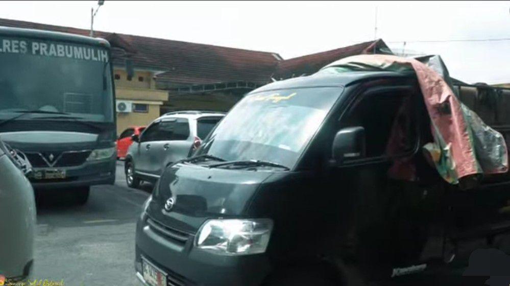 8.000 BBM Ilegal Asal Muba Diamankan Saat Melintas di Prabumulih (Dok. Polres Prabumulih)