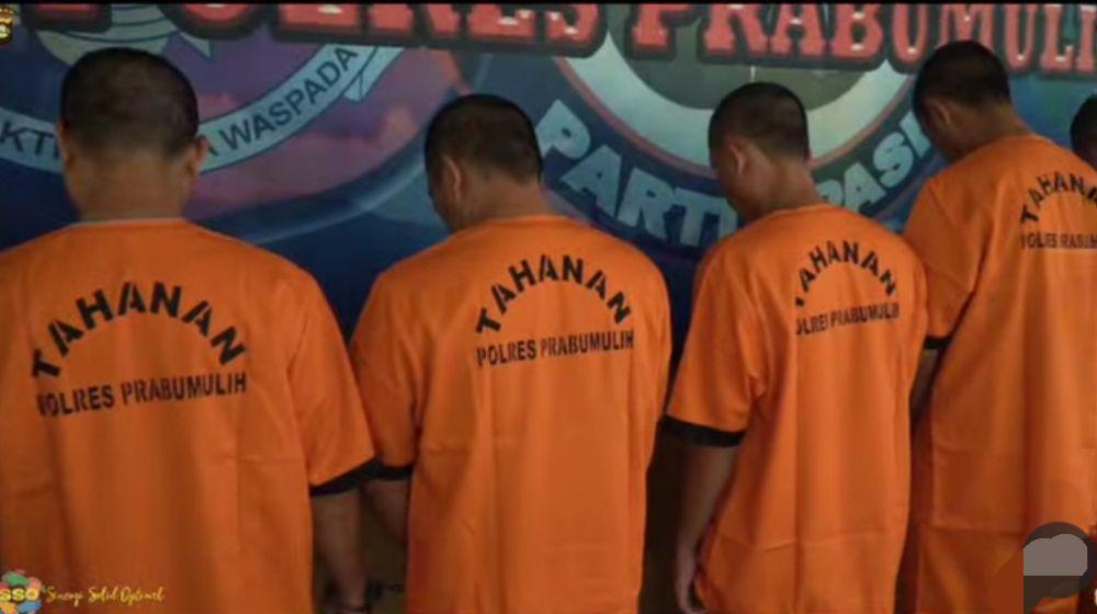 8.000 BBM Ilegal Asal Muba Diamankan Saat Melintas di Prabumulih. (Dok. Polres Prabumulih)