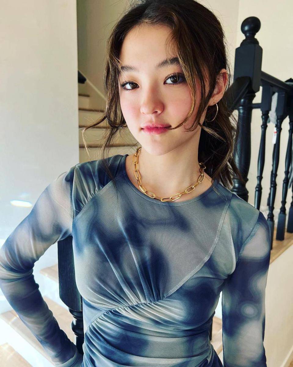 potret transformasi Ella Gross (instagram.com/ellagross)