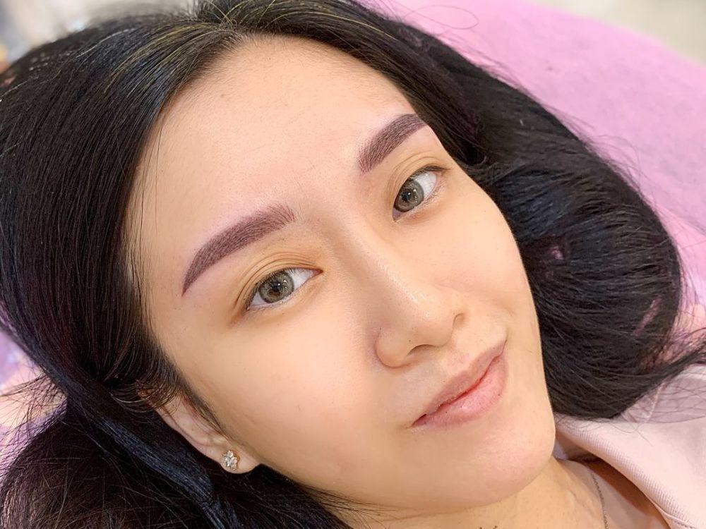 Hasil sulam alis. (instagram.com/vansulamalis)