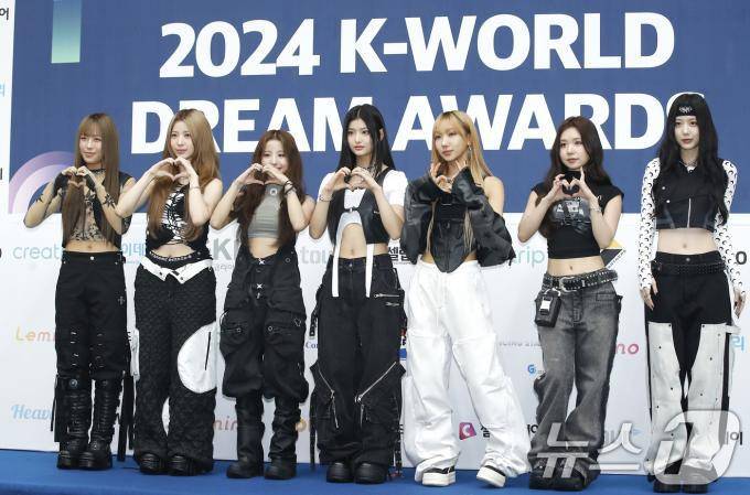 potret idol hadiri K-WORLD DREAM AWARDS 2024 (dok. News1)