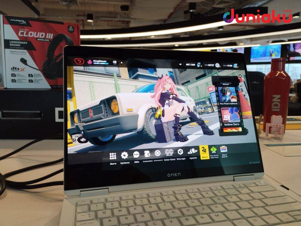 Foto mencoba HP Omen Transcend 14, foto oleh Fahrul Nurullah. (Duniaku.com/Fahrul Nurullah)