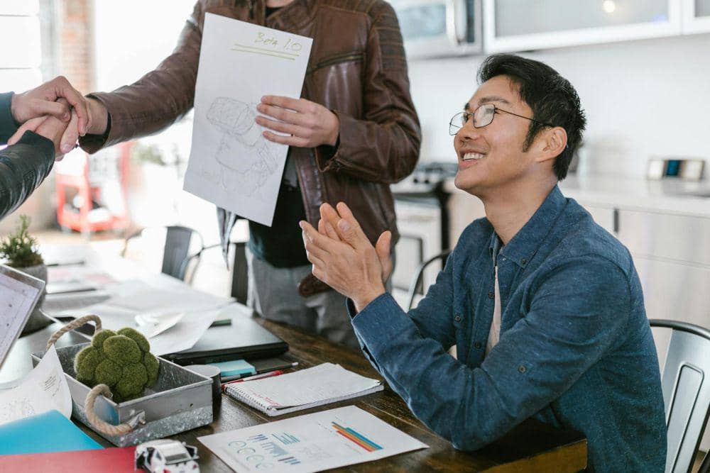 ilustrasi naik jabatan (pexels.com/RDNE Stock project)