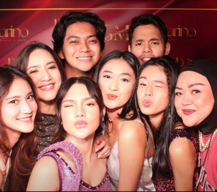 Pesta ultah Davina (Instagram.com/farahcarpetsofficial)
