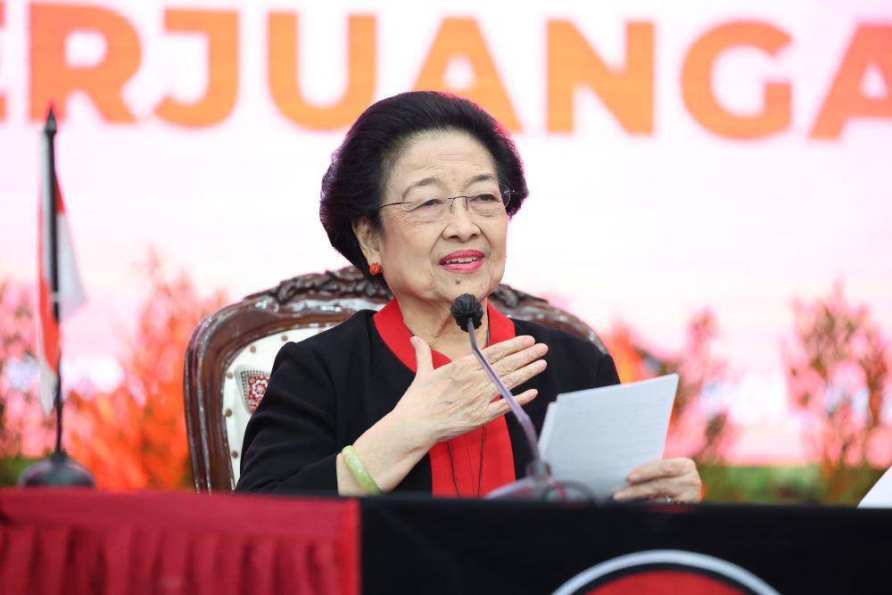 Megawati Soekarnoputri saat pengumuman dukungan PDIP pada calon kepala daerah pada Kamis (22/8/2024). (dok. PDIP)