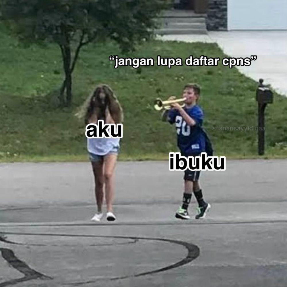 meme disuruh emak daftar CPNS (x.com/isnansayyidinaa)
