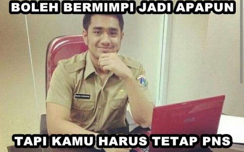 meme disuruh emak daftar CPNS (1cak.com)