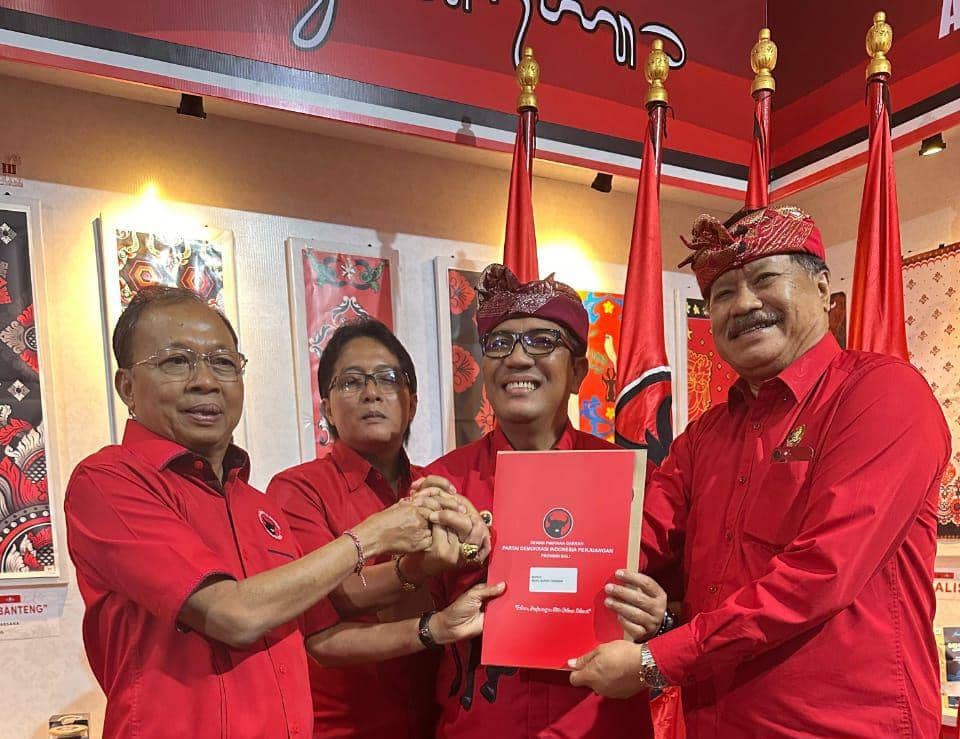 Maju di Pilkada Tabanan, Sanjaya-Dirga Terima Rekomendasi dari PDIP