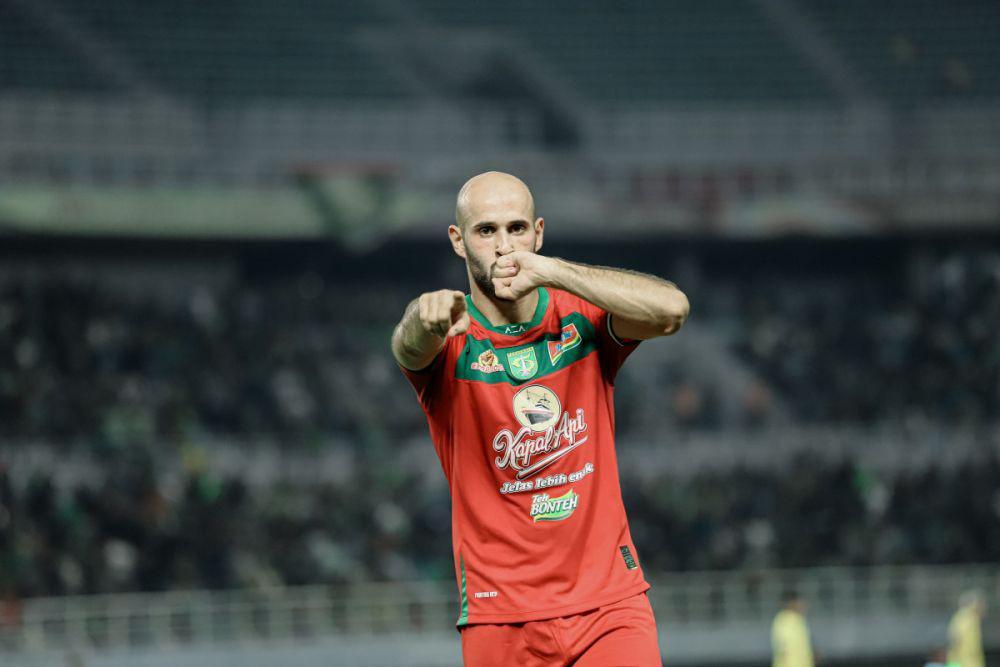 Persebaya Susah Payah Bungkam 10 Pemain Barito