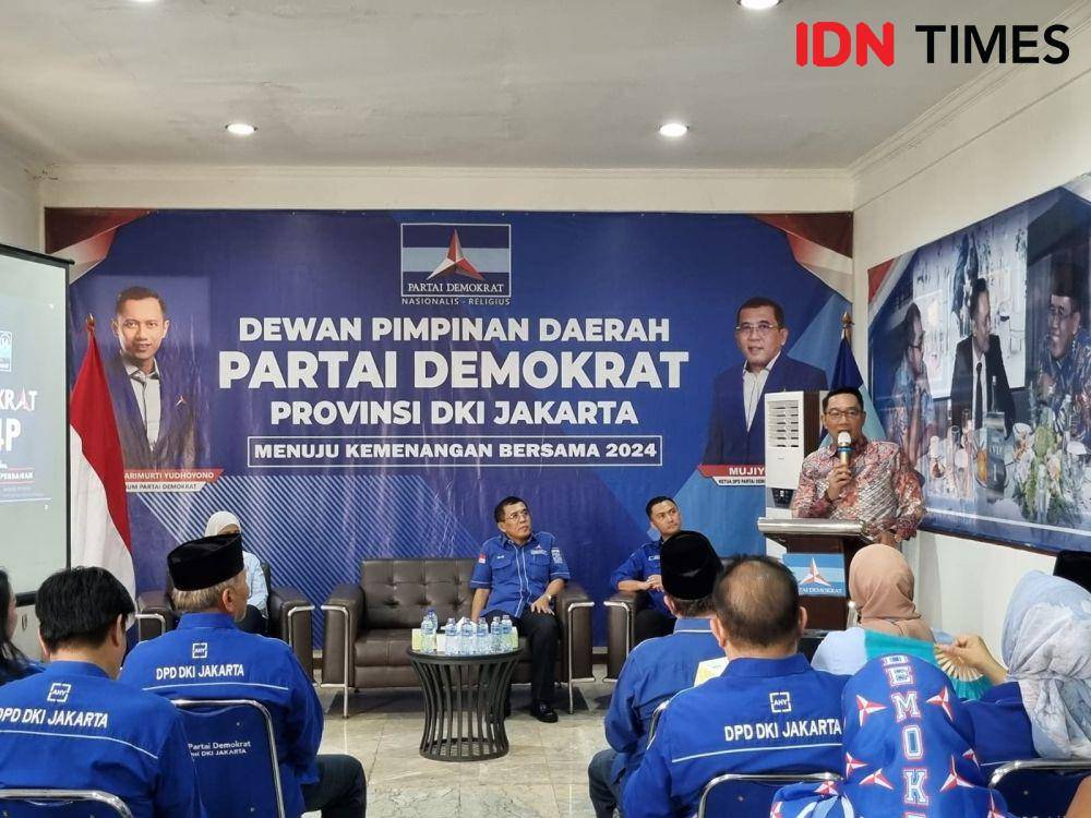 Bakal Calon Gubenur DKI Jakarta, Ridwan Kamil menyambangi kantor DPD Demokrat DKI Jakarta (IDN Times/Ilman Nafi'an)