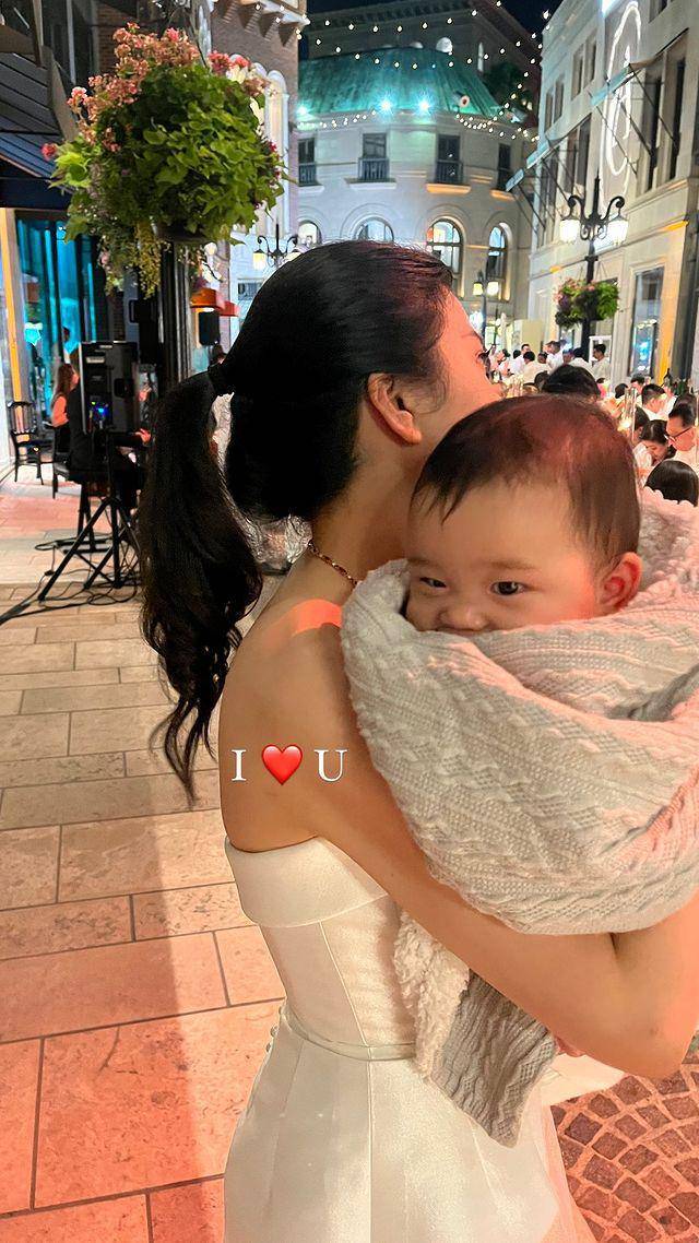 potret Valencia-Kevin Sanjaya di welcome dinner Clarissa Tanoe (instagram.com/valenciatanoe)