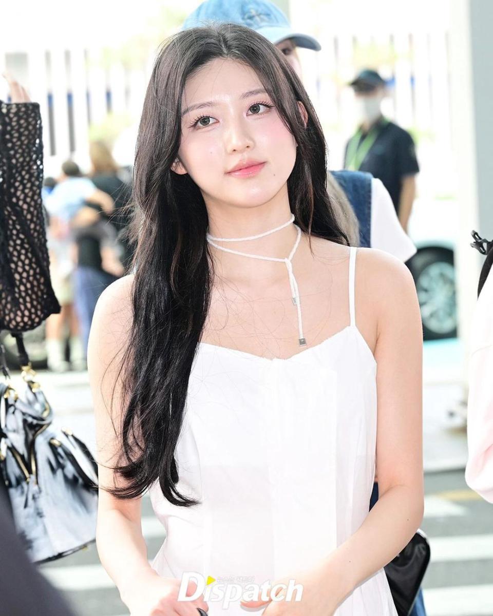 potret IVE berangkat ke Jakarta (instagram.com/koreadispatch)