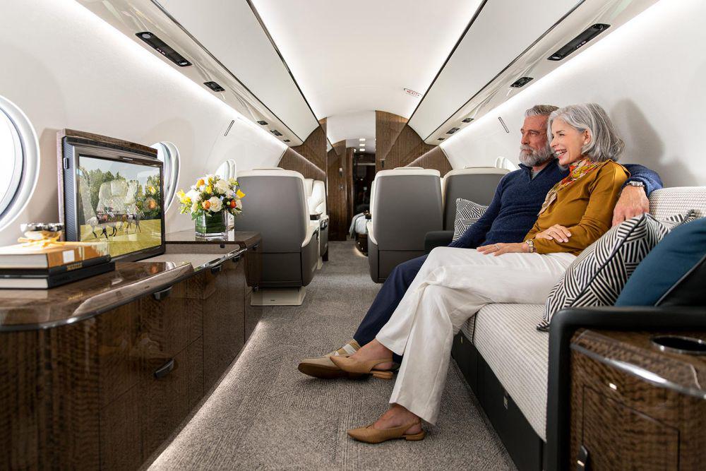 8 Pesawat Jet Gulfstream: Tipe dan Spesifikasi Mewahnya