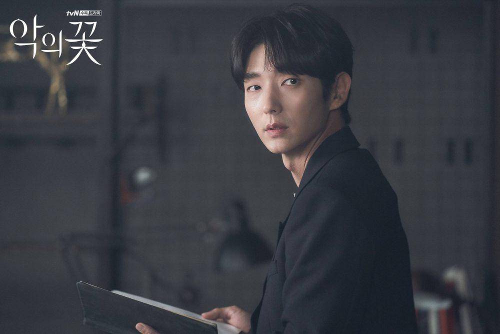 Still cut Lee Joon Gi di drama Flower of Evil (dok. tvN Drama/Flower of Evil )