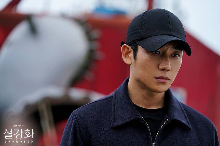 Still cut Jung Hae In di drama Snowdrop (dok.JTBC Drama/Snowdrop)