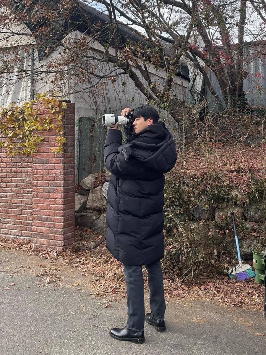 potret outfit Chae Jong Hyeop di drakor Serendipity's Embrace (naver.com/YNK엔터테인먼트 )