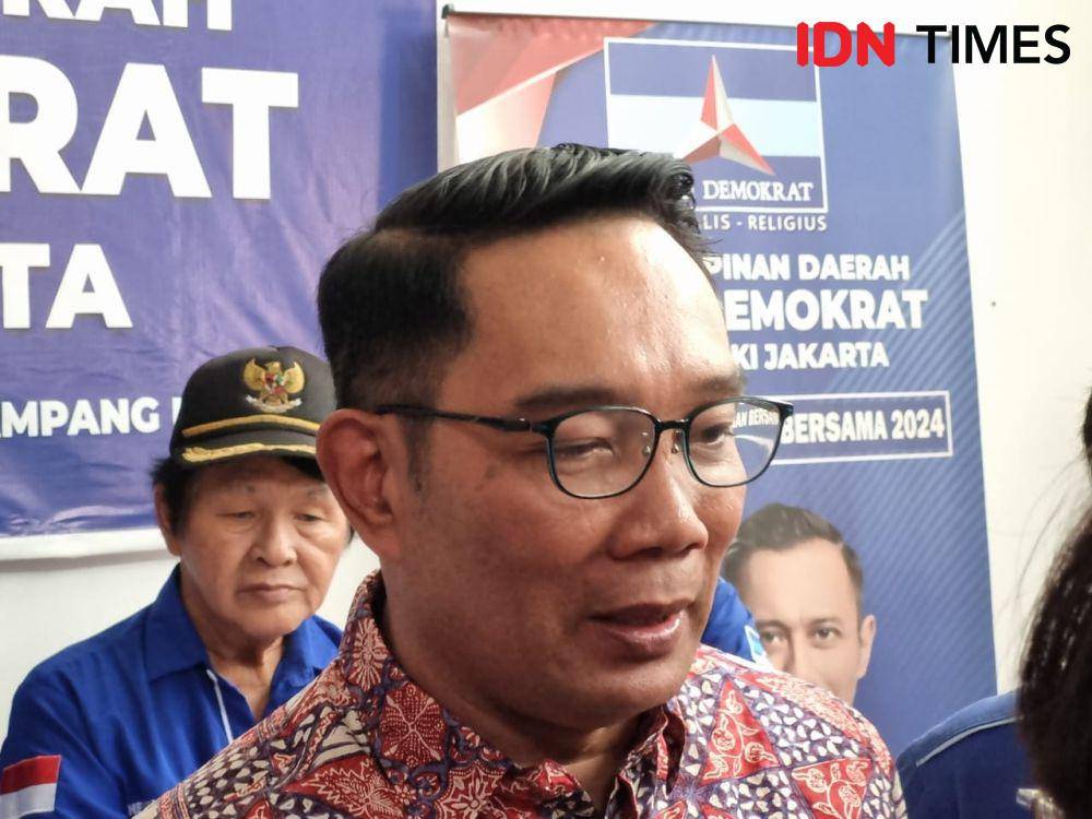 Bakal Calon Gubernur DKI Jakarta, Ridwan Kamil menyambangi kantor DPD Demokrat DKI Jakarta (IDN Times/Ilman Nafi'an)