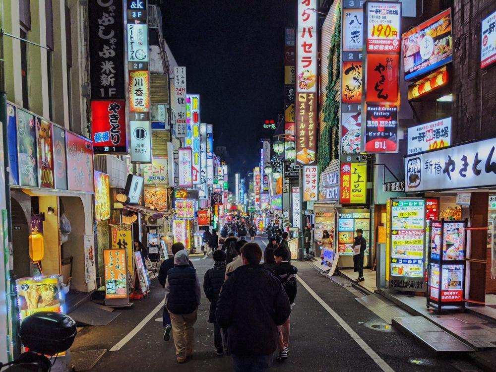 8 Destinasi Must-Visit di Shinjuku, Alternatif Liburan ke Jepang