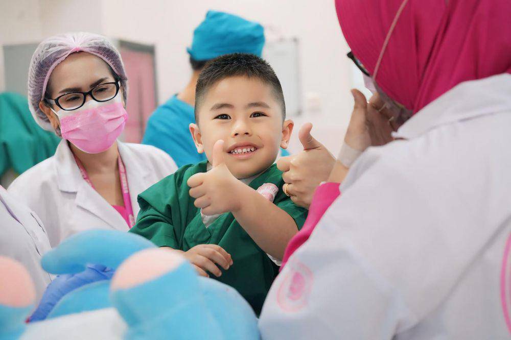 potret anak Oki Setiana Dewi jalani terapi stemcell (instagram.com/okisetianadewi)