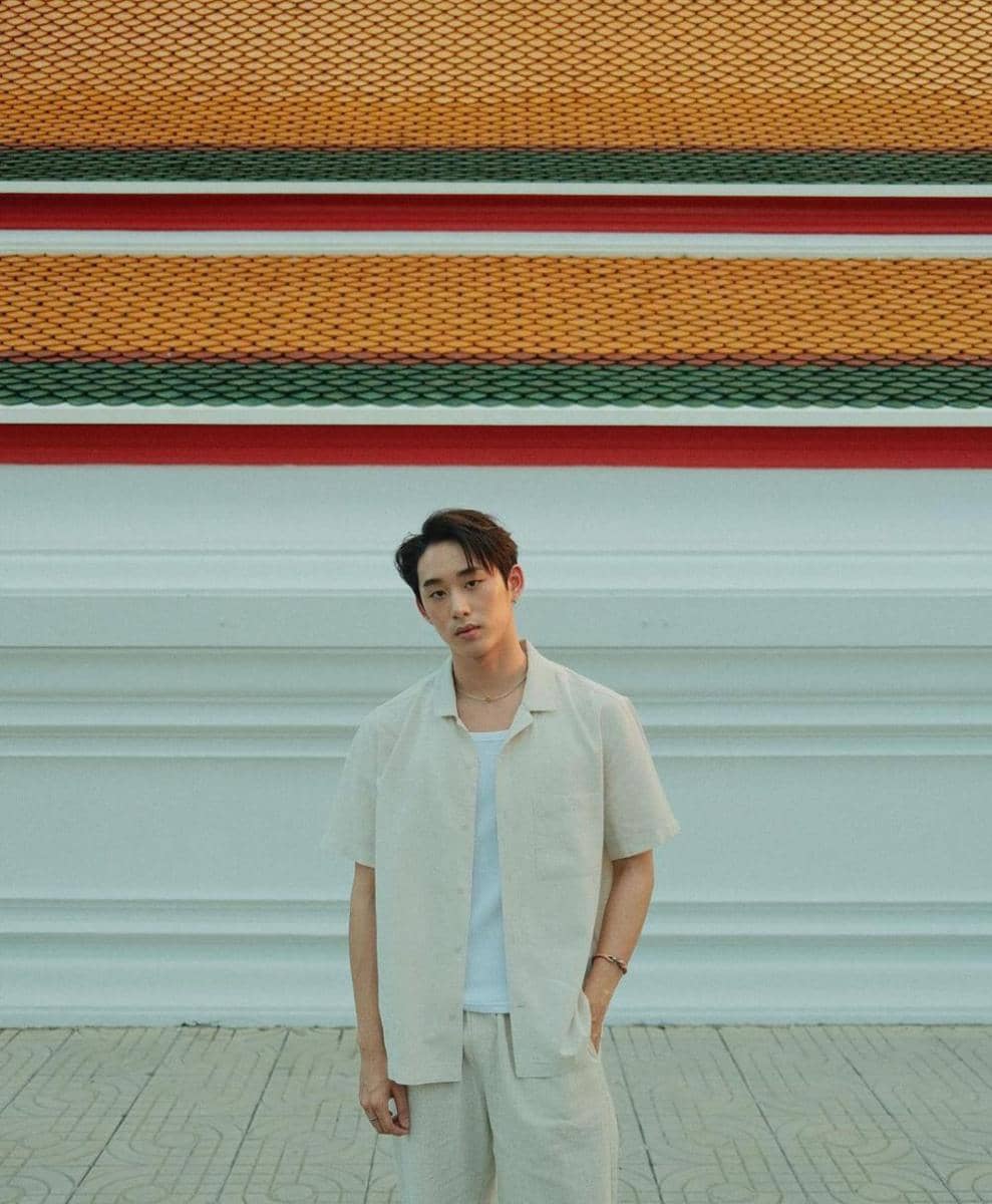 mix and match kemeja ala Supha Sangaworawong (instagram.com/est_rvp)