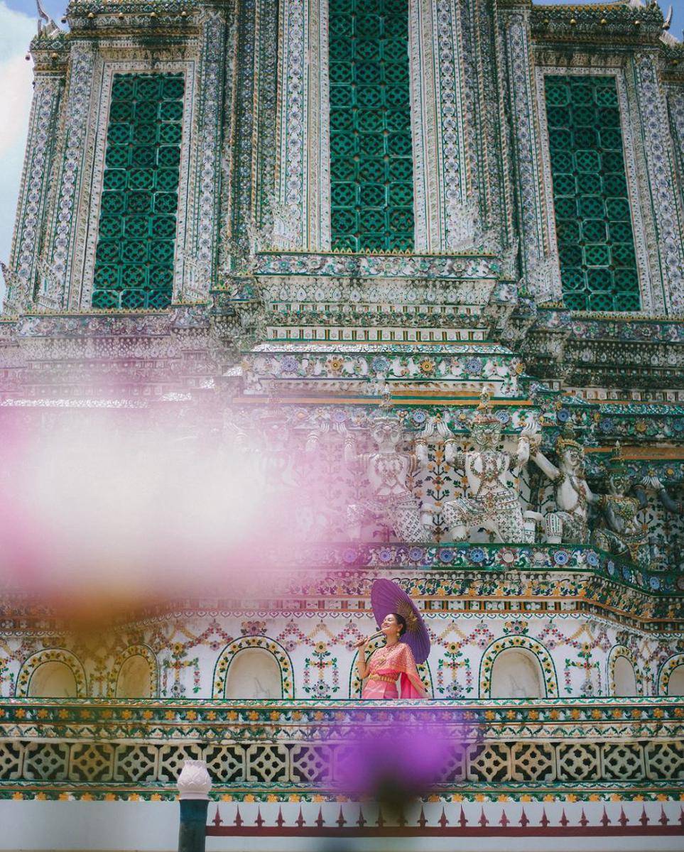 Andien Kenakan baju adat Thailand (Instagram.com/andienaisyah)