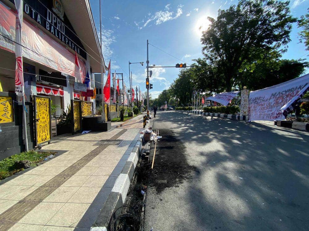 Demonstrasi yang digelar sejumlah aliansi mahasiswa di Kota Balikpapan pada Jumat (23/8/2024), menolak RUU Pilkada, sempat diwarnai insiden kecil. Foto istimewa