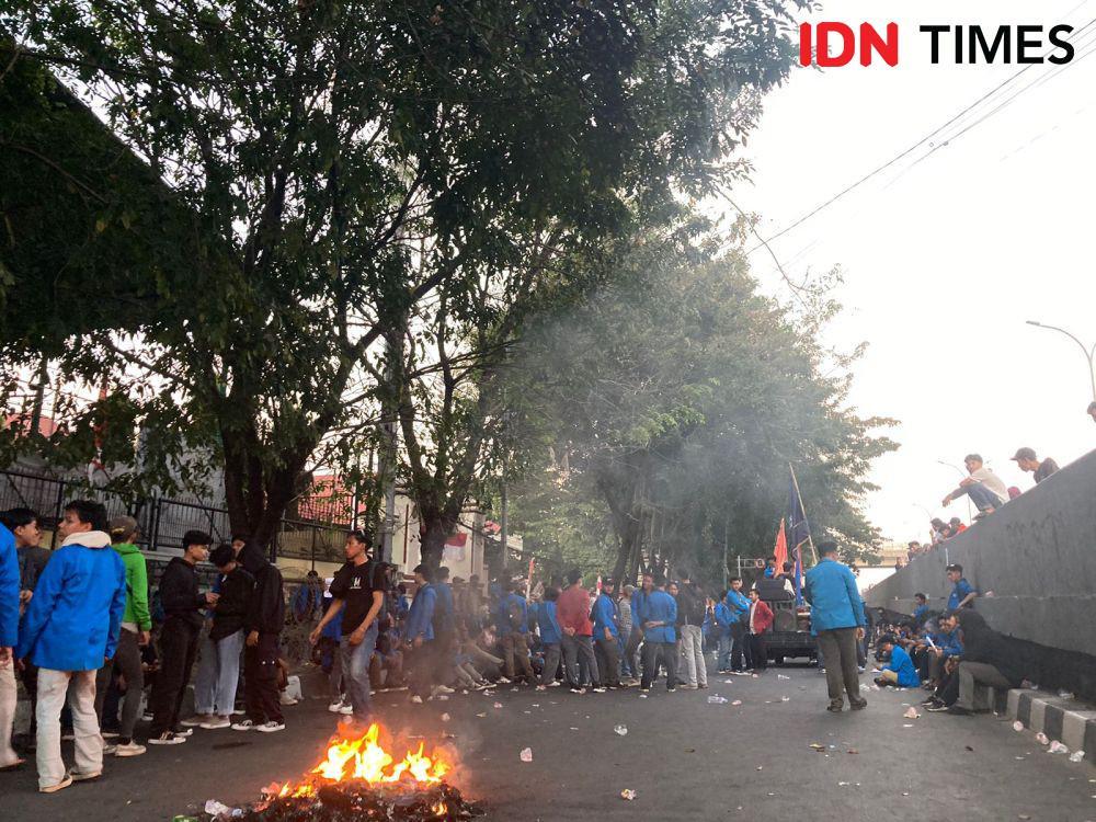 Meski RUU Pilkada Batal Disahkan, Demo Mahasiswa Makassar Tak Berhenti