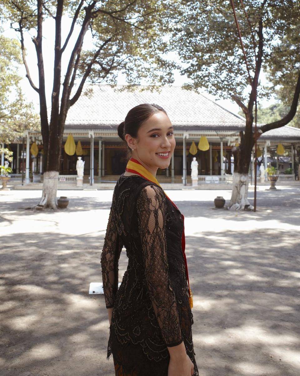 potret Yasmin Napper di Keraton Kasunanan Surakarta (instagram.com/yasminnapper)