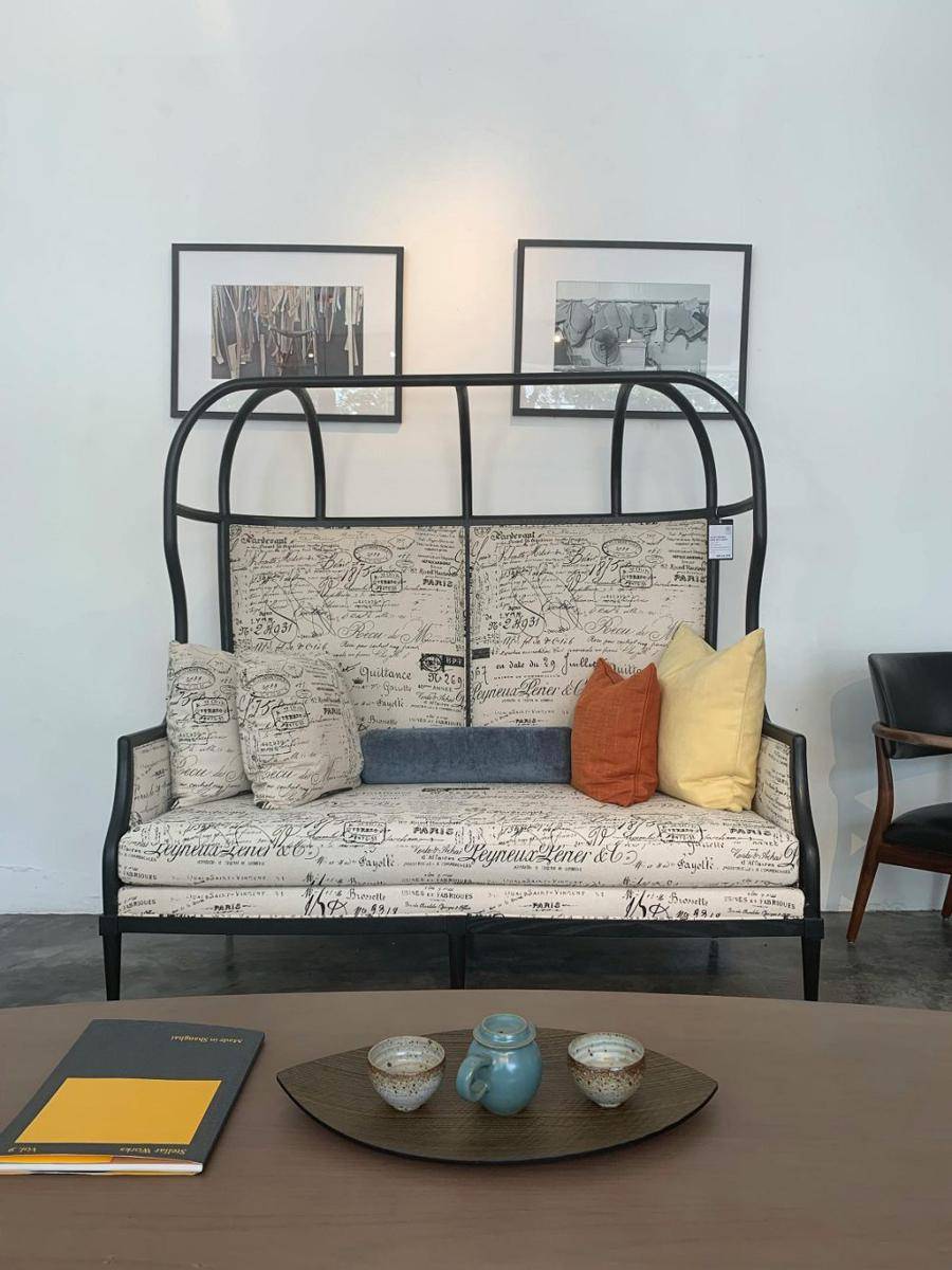 inspirasi sofa unik (pexels.com/@naonao-san-93671330)