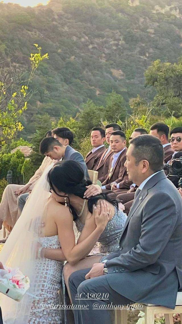 potret keluarga Tanoesoedibjo di pernikahan Clarissa (instagram.com/highendmagazine)
