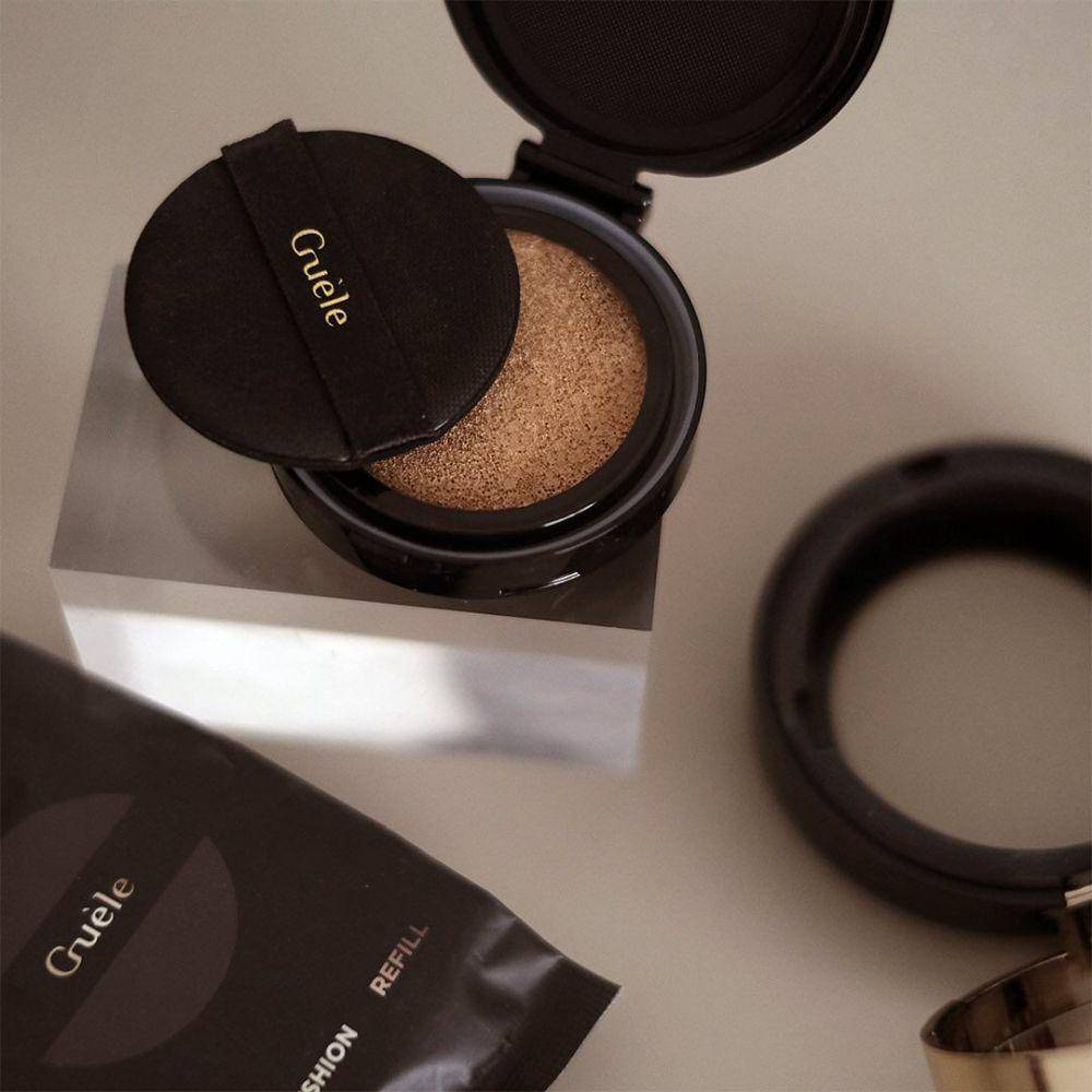 Guèle - BARE Cushion (instagram.com/guele.id)