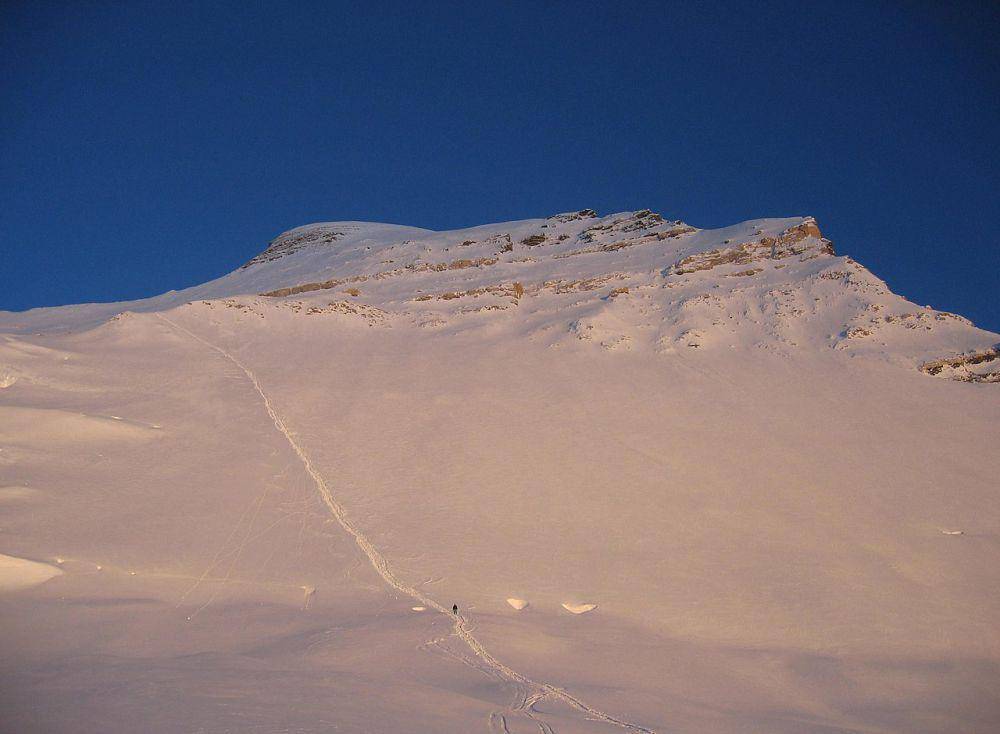 salah satu medan pendakian Gunung Cho Oyu (commons.wikimedia.org)