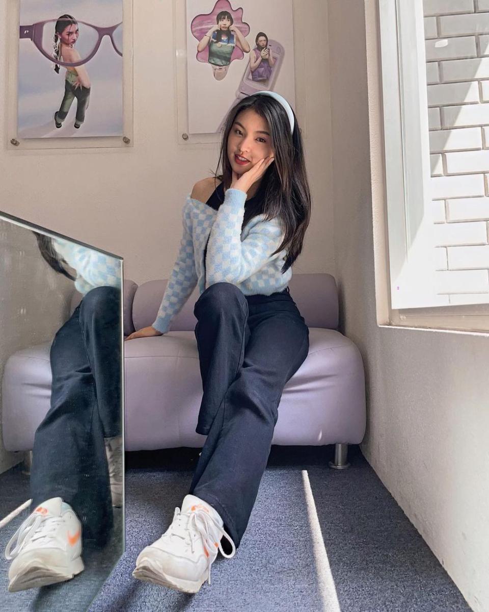 outfit Cynthia JKT48 (instagram.com/jkt48.cynthia)