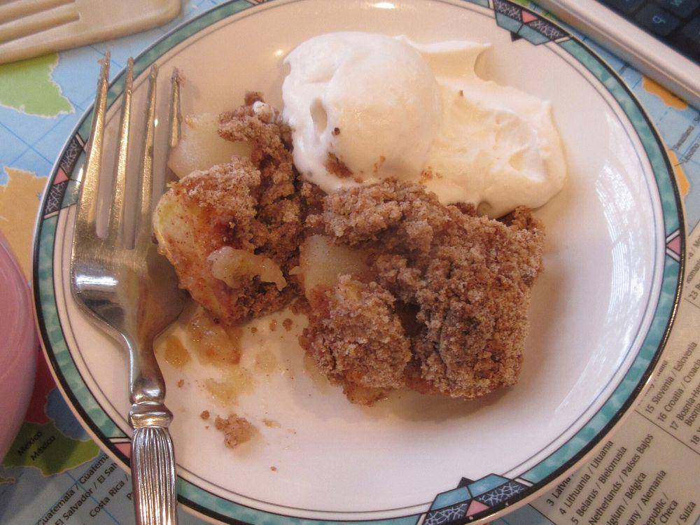 ilustrasi apple crisp (commons.wikimedia.org/Infrogmation)