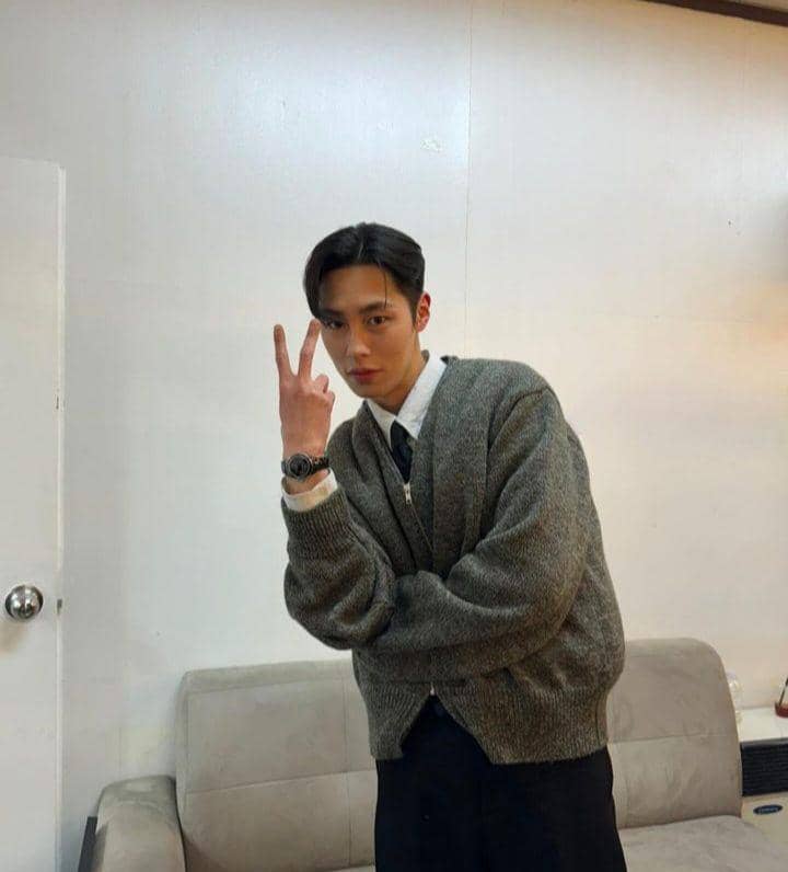 Lee Jae Wook (instagram.com/jxxvvxxk)