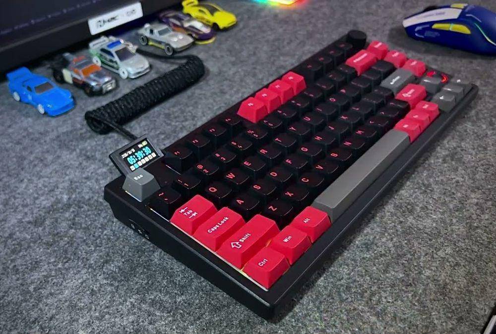 Hello Ganss XS 75t (youtube.com/CamboKB)