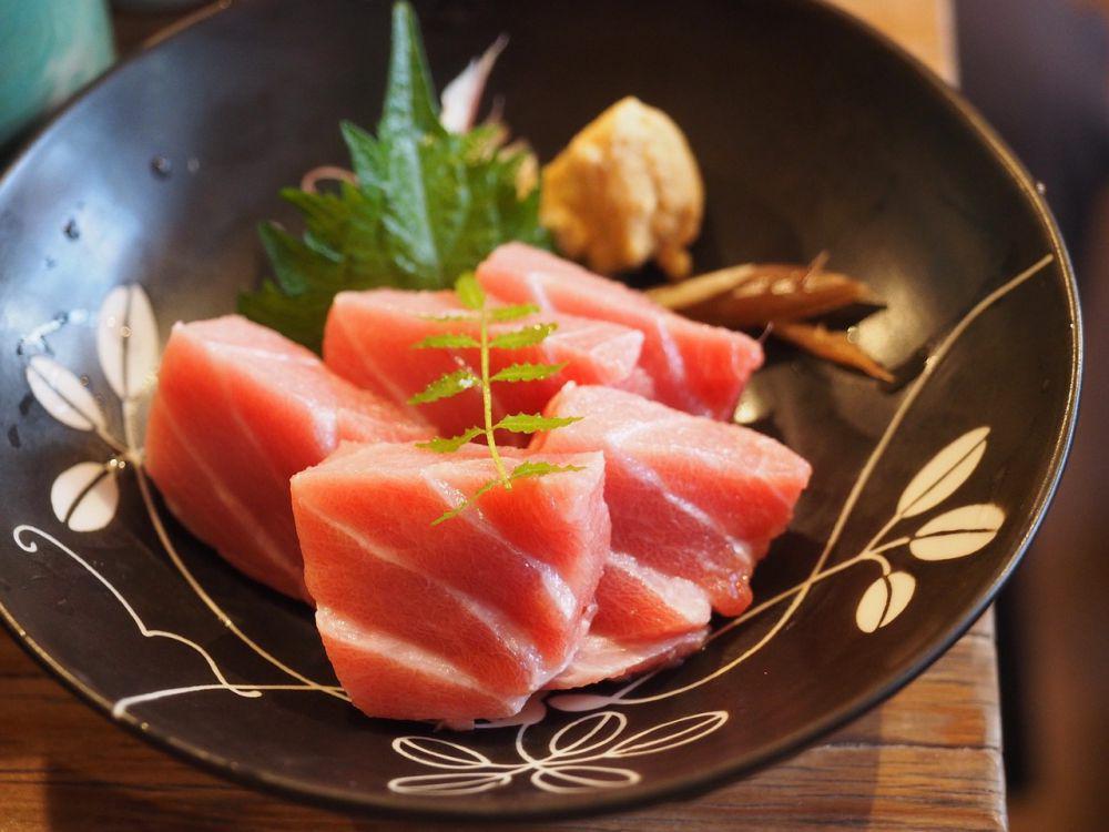 Ilustrasi sashimi. pixabay.com/camum-6051739/
