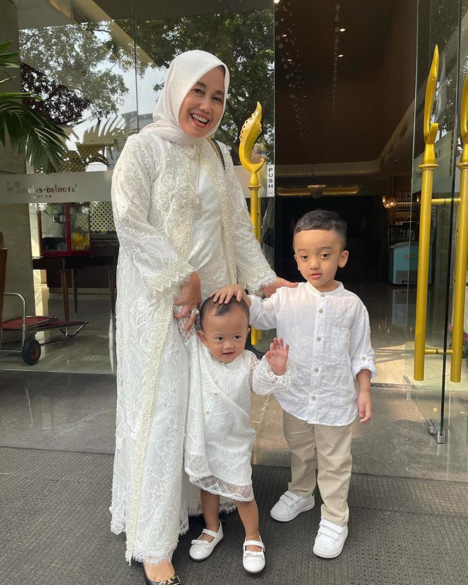 Iit Sriyantini, adik kandung Joko Widodo. (Instagram.com/iitsriyantini)
