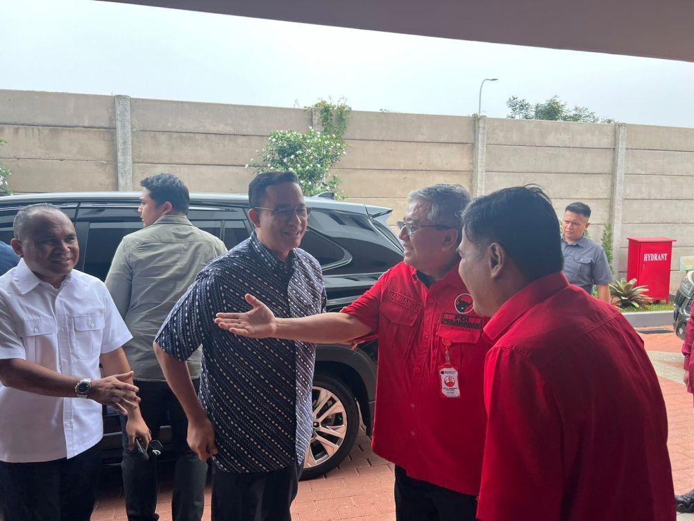 Usai Bertemu PDIP, Anies Mengaku Sedang Belajar
