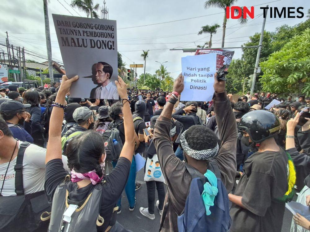 Please Stop Apatis dan Waspada! Kawal Terus Putusan MK